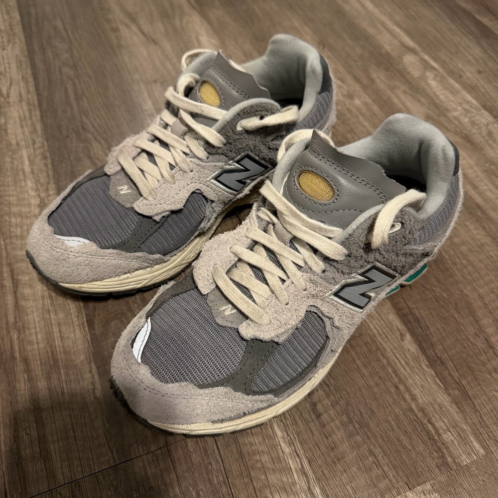 New Balance 2002R Protection Pack